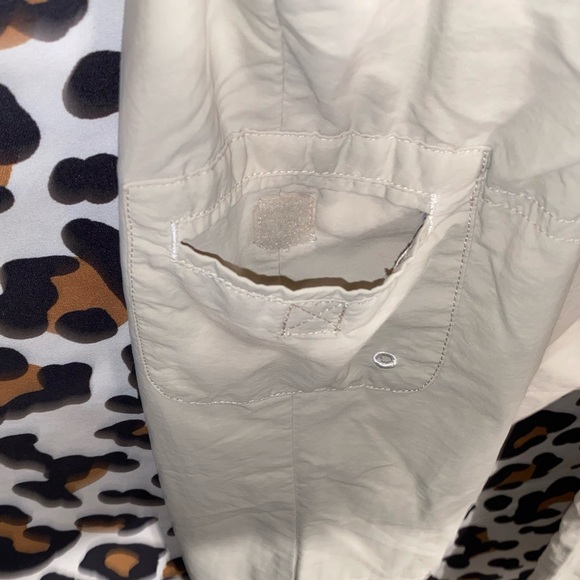 Columbia Sportswear Khaki pants - Picture 3 of 6